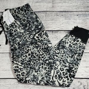 Large Lularoe Jax Joggers